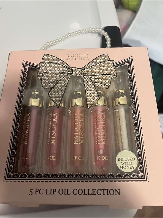 Badgley Mischka Other - Badgley Mischka 5-Piece Lip Oil Set in Pink and Rose Gold Accents